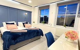 Central Penthouse By Hnfc Stays